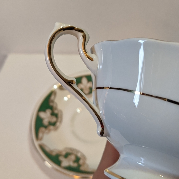 PARAGON Boy Scouts fine china tea cup and saucer set green and gold trim - Picture 7 of 8